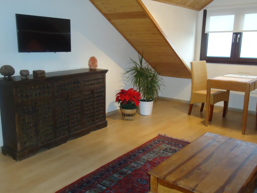 Petralona Apartment Agios Athanasios エクステリア 写真